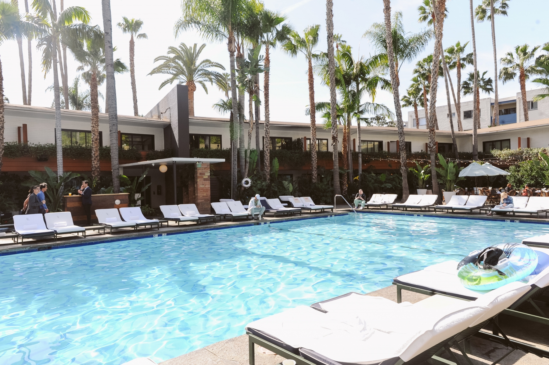 The pool at the Roosevelt Hotel in Hollywood where galleries use the surrounding cabana rooms as booths at the Felix Art Fair.