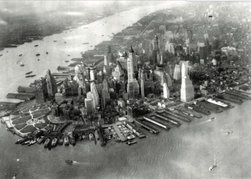 Aerial View Manhattan, Photo: 1942 Bureau of Public Records via National Archives.